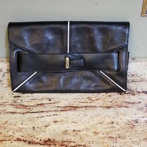 Pour La Victoire envelope style clutch